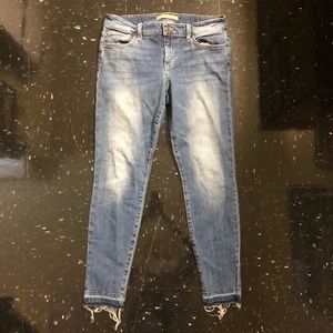 {Joe’s Jeans} Mid-Rise Released Hem Skinny Jeans